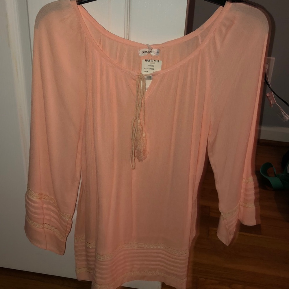 Brand new blouse! Never won!
